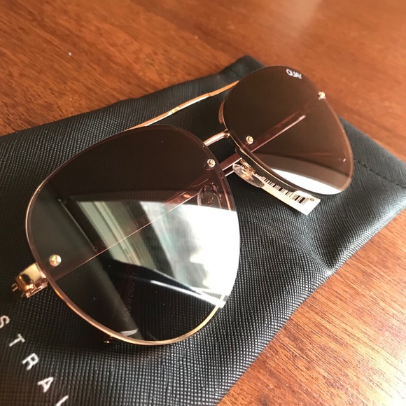 QUAY || Cool Innit Gold/Brown sunglasses